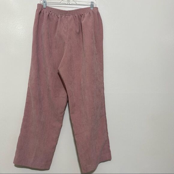 Alfred Dunner Dusty Pink Relaxed Fit Corduroy Pants, 14 - Picture 5 of 8
